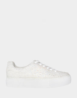 BETSEYJOHNSON-SNEAKERS_SB-SIDNY_PEARL_SIDE-1