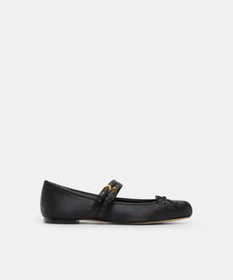 DOLCEVITA-FLATS_GIBSEN_ONYXSATIN-02_44d2d079-192f-4c90-8f70-13d96c4afd8c
