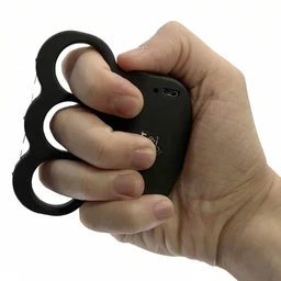 Streetwise-Triple-Sting-Ring-Hand-Image