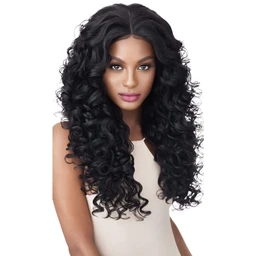 RYLEE---Outre-Swiss-U-Vixen-Lace-Front-Wig_a4c67105-72cb-49f0-b83a-ad2b605bc76b