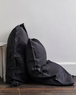 bt-pillow-07_5d4675b6-3ea0-4e75-a5ac-0db4e676fa44
