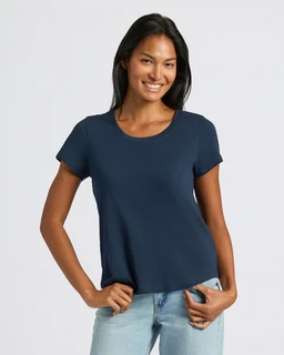 TCW_4051_Relaxed-Scoop-Neck-Slub_S_Navy_2025_OCT_DOM_2_cpofrl_wuaypy