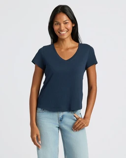 TCW_4151_Relaxed-Scoop-V-Neck-Slub_S_Navy_2025_OCT_DOM_2_cllewa_dlwoib