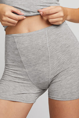 Lounge_WhippedBoxer_HeatherGrey_Adalina_02