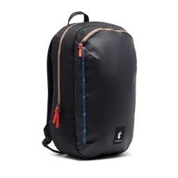 Vaya18LBackpackBlack_f_b101bf6b-d9cf-42a8-a346-87b85cbf1bad
