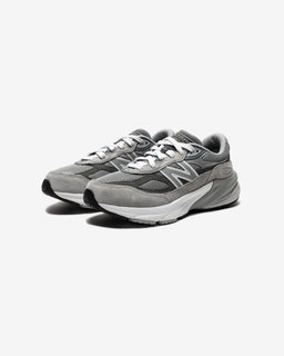 footwear_new_balance-gs-fuel-cell-990v6_GC990GL6.view_1