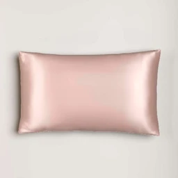 Silk_PillowCase_SoftPink_2_700x700_crop_center_3c4b34cc-d6fc-43d8-8173-2b63ea50a8bc_1