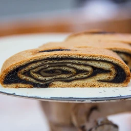 nut-roll-prune-lekvar-date
