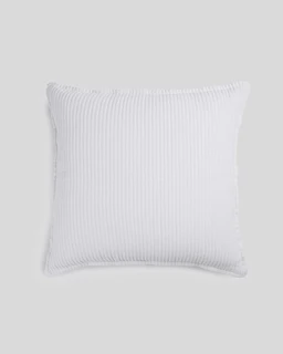 matelasse-euro-sham-white_01_afa62043-8850-4ce0-a92b-24f755c35190