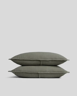 matelasse-sham-set-moss_01_d28d621d-9548-43ec-90af-c9c2d814387a