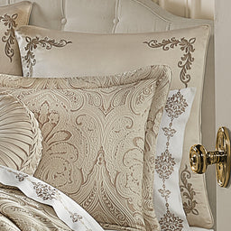 trinity-champagne-euro-sham_trinity_alt-one-new