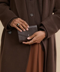reece-leather-wallet-chocolate