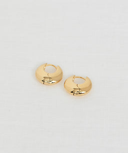 sophie-buhai-small-bialy-hoops-18k-gold-vermeil-1