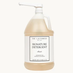 PDP-Front-Gallon-SignatureDetergent