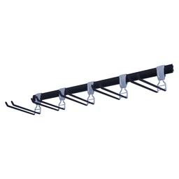 ski-hooks-mounted-empty