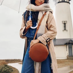circle-crossbody-large-honey-CIR-HNY-STD-197_1
