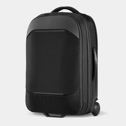 NVCO37-BLK-01_NavigatorCarry-On37L_Nomatic_Black_Angle