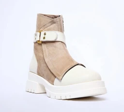 Women Wide Fit Boots & Booties