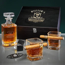 carson-personalized-cigar-glasses-and-whiskey-decanter-set-119647