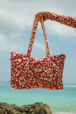 ZIPPERED-BEACH-QUILTED-BAG-LILO