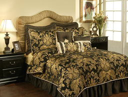 AustinHornClassicsLismoreBlackBeddingCollection-LOW