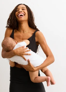 Dream_Feed_Nursing_Sleep_Bra_Black-1_6cafef42-2822-4feb-a06c-34b36b402952