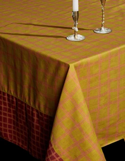Tortuga-tablecloth-grid-1