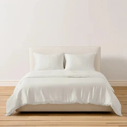 BUF004_EUCALYPTUS_SHEETS_GREY_WINDOWPANE_BED_FRONT_A__1