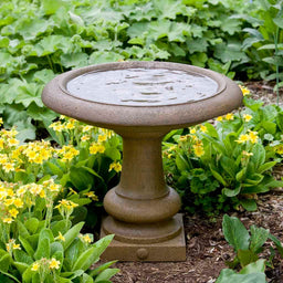 Williamsburg_Summer_House_Birdbath