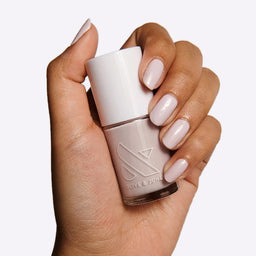 1-PDP-TT-Bottle-Hand
